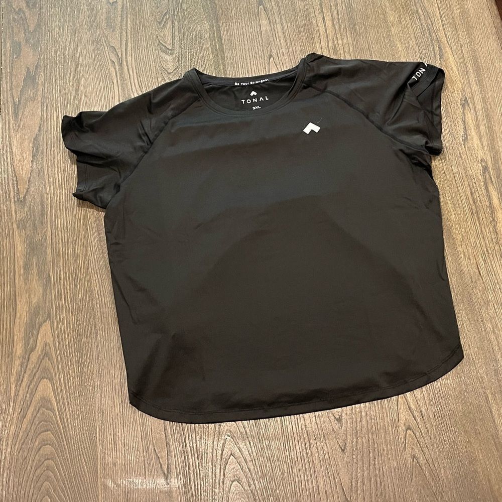 NWOT Tonal Black Short Sleeve Athletic Shirt Size 3X